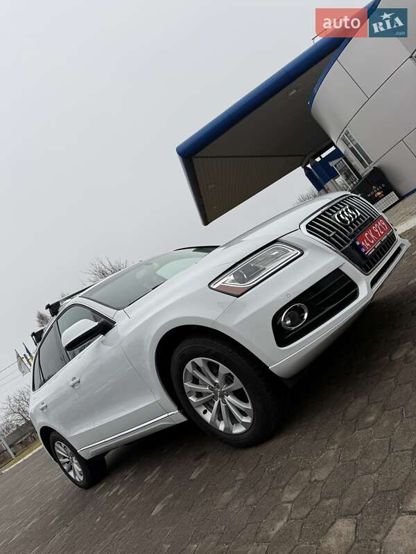 Внедорожник / Кроссовер Audi Q5 2014 в Ровно фото 3 Внедорожник / Кроссовер Audi Q5 2014 в Ровно
