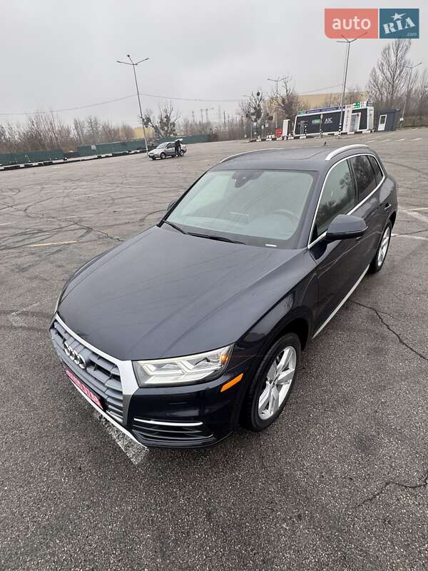 Внедорожник / Кроссовер Audi Q5 2019 в Киеве фото 17 Внедорожник / Кроссовер Audi Q5 2019 в Киеве