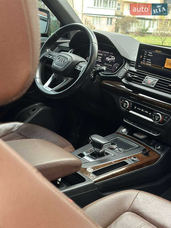 Внедорожник / Кроссовер Audi Q5 2018 в Шептицькому