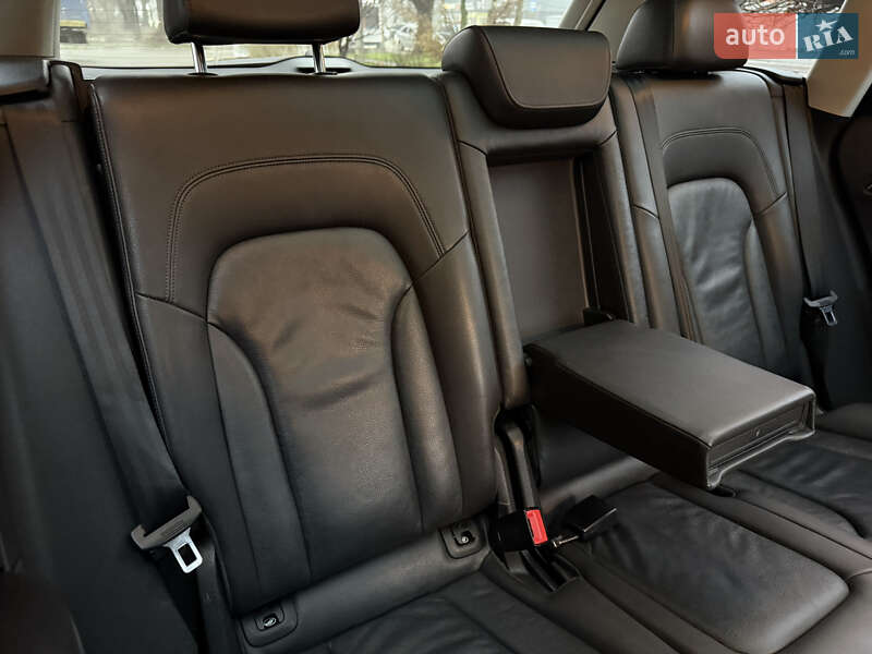 Внедорожник / Кроссовер Audi Q5 2014 в Днепре