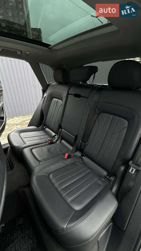 Внедорожник / Кроссовер Audi Q5 2018 в Киеве