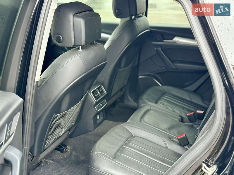 Внедорожник / Кроссовер Audi Q5 2019 в Львове фото 9 Внедорожник / Кроссовер Audi Q5 2019 в Львове