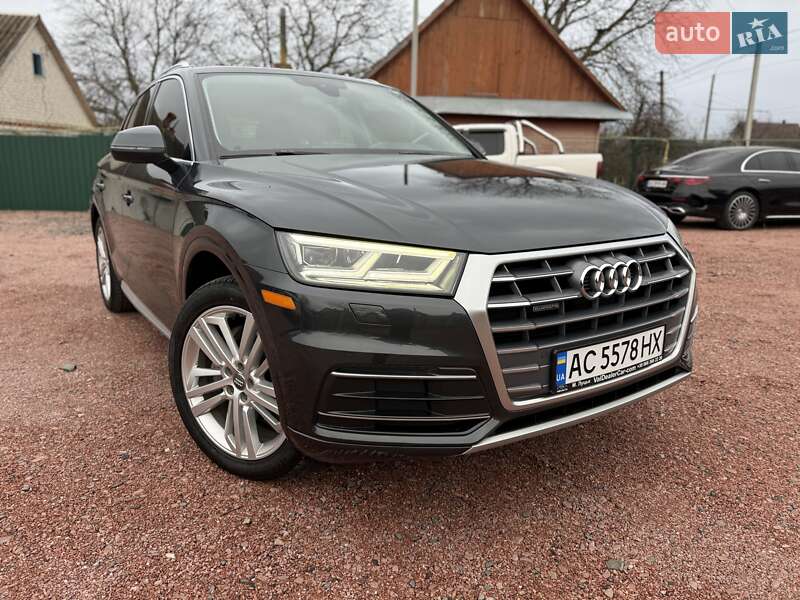 Внедорожник / Кроссовер Audi Q5 2018 в Луцке