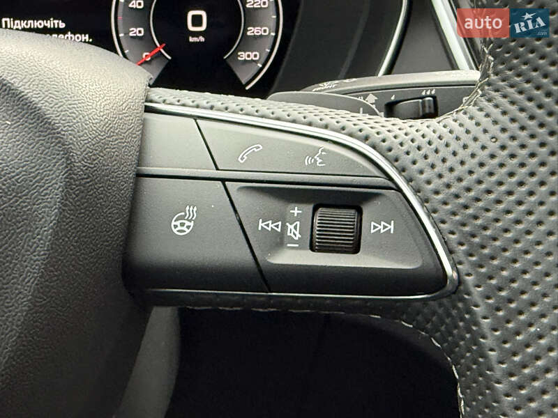 Позашляховик / Кросовер Audi Q5 2022 в Києві фото 20 Позашляховик / Кросовер Audi Q5 2022 в Києві