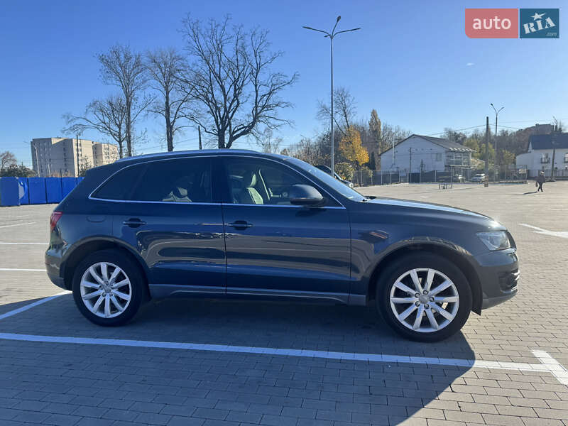 Внедорожник / Кроссовер Audi Q5 2009 в Умани