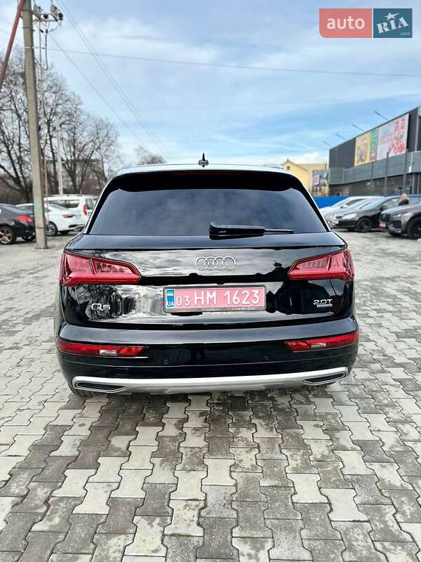 Позашляховик / Кросовер Audi Q5 2018 в Ужгороді