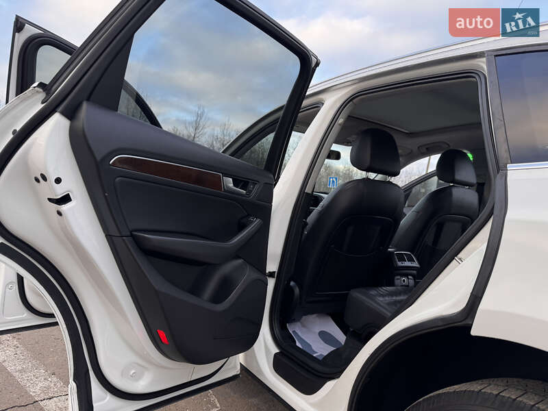 Внедорожник / Кроссовер Audi Q5 2016 в Дрогобыче фото 39 Внедорожник / Кроссовер Audi Q5 2016 в Дрогобыче