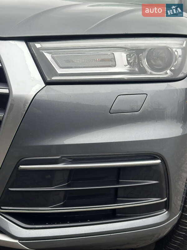 Внедорожник / Кроссовер Audi Q5 2018 в Шептицькому