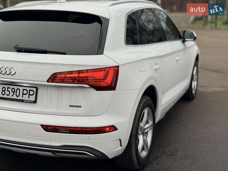 Внедорожник / Кроссовер Audi Q5 2020 в Киеве фото 8 Внедорожник / Кроссовер Audi Q5 2020 в Киеве