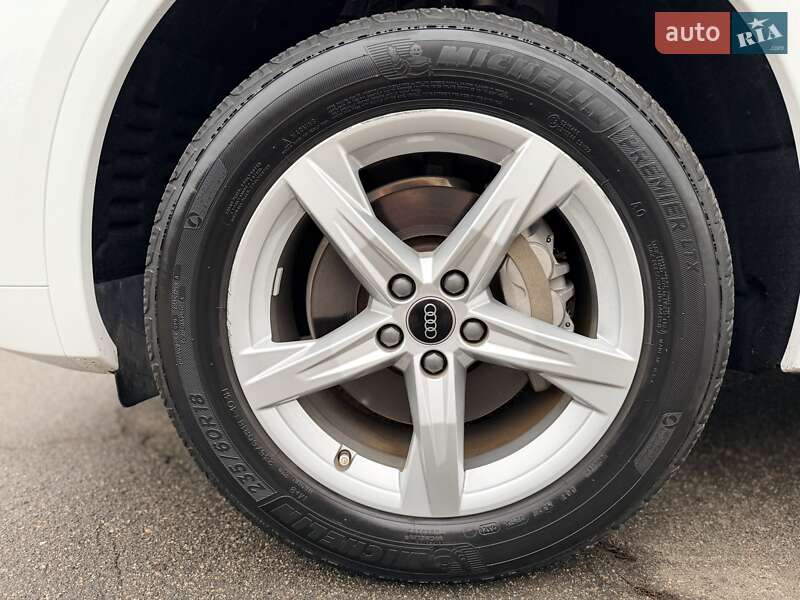 Внедорожник / Кроссовер Audi Q5 2020 в Киеве фото 22 Внедорожник / Кроссовер Audi Q5 2020 в Киеве