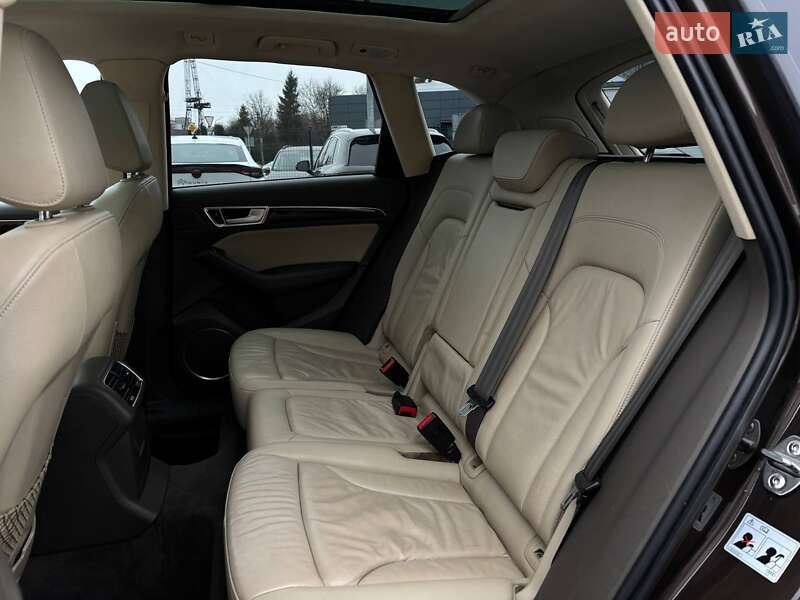 Внедорожник / Кроссовер Audi Q5 2015 в Стрые