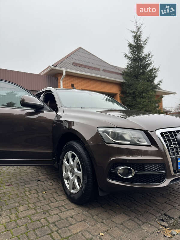 Позашляховик / Кросовер Audi Q5 2011 в Білій Церкві