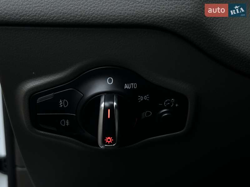 Позашляховик / Кросовер Audi Q5 2015 в Львові фото 26 Позашляховик / Кросовер Audi Q5 2015 в Львові