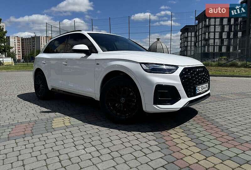 Внедорожник / Кроссовер Audi Q5 2019 в Львове фото 3 Внедорожник / Кроссовер Audi Q5 2019 в Львове