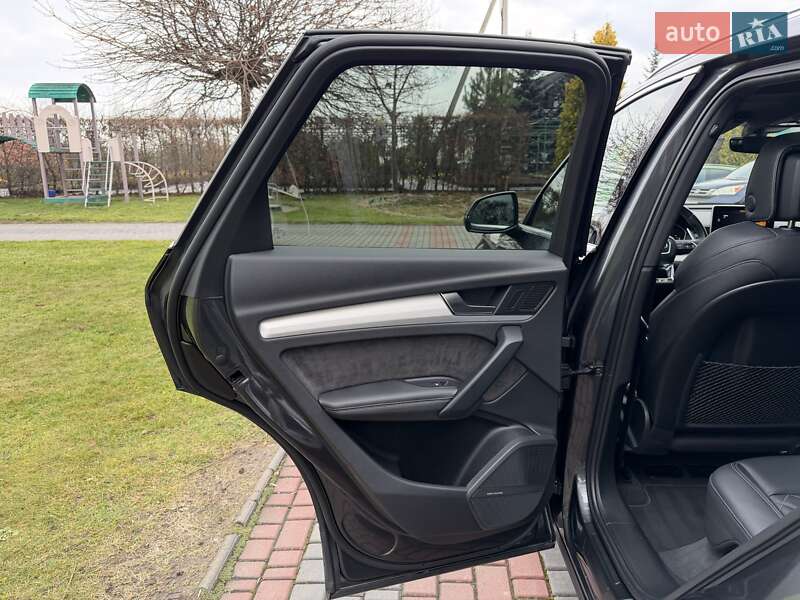 Внедорожник / Кроссовер Audi Q5 2019 в Луцке фото 77 Внедорожник / Кроссовер Audi Q5 2019 в Луцке