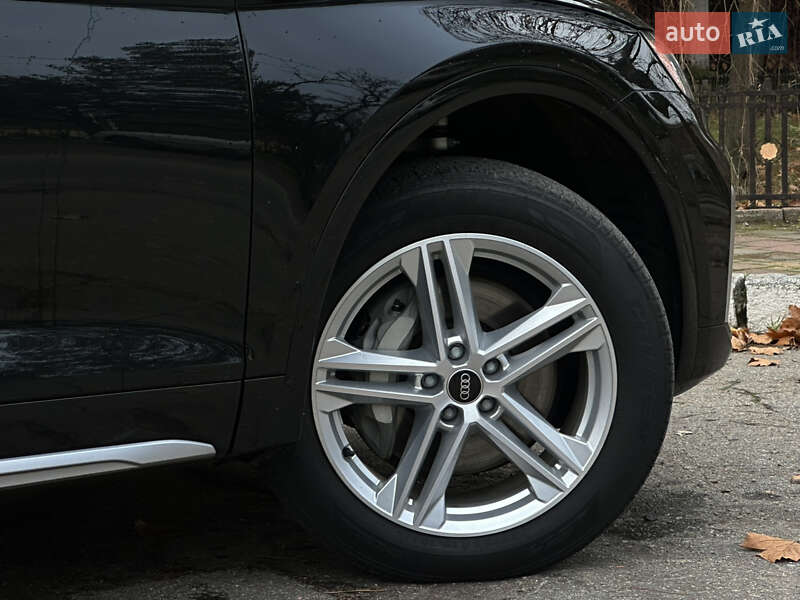 Внедорожник / Кроссовер Audi Q5 2023 в Николаеве