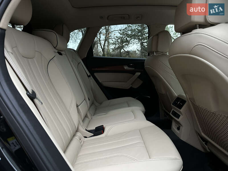 Внедорожник / Кроссовер Audi Q5 2023 в Николаеве