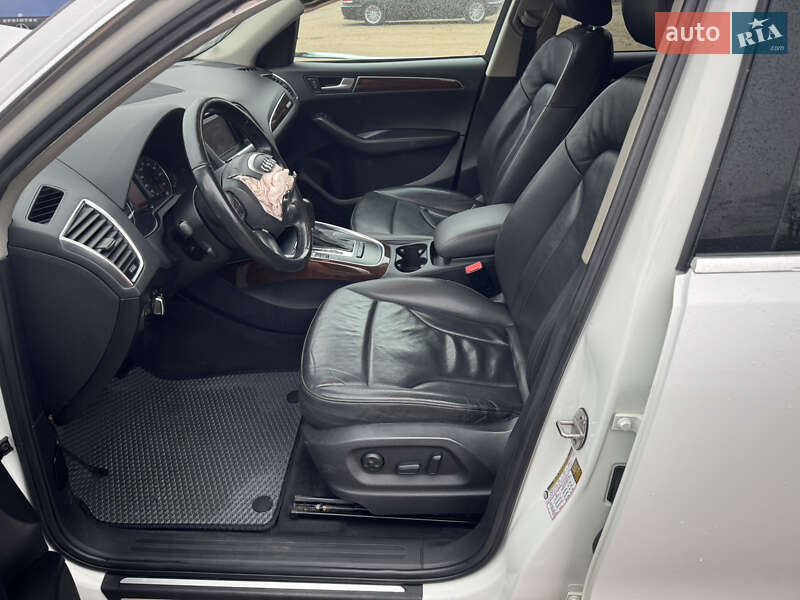 Позашляховик / Кросовер Audi Q5 2011 в Кропивницькому