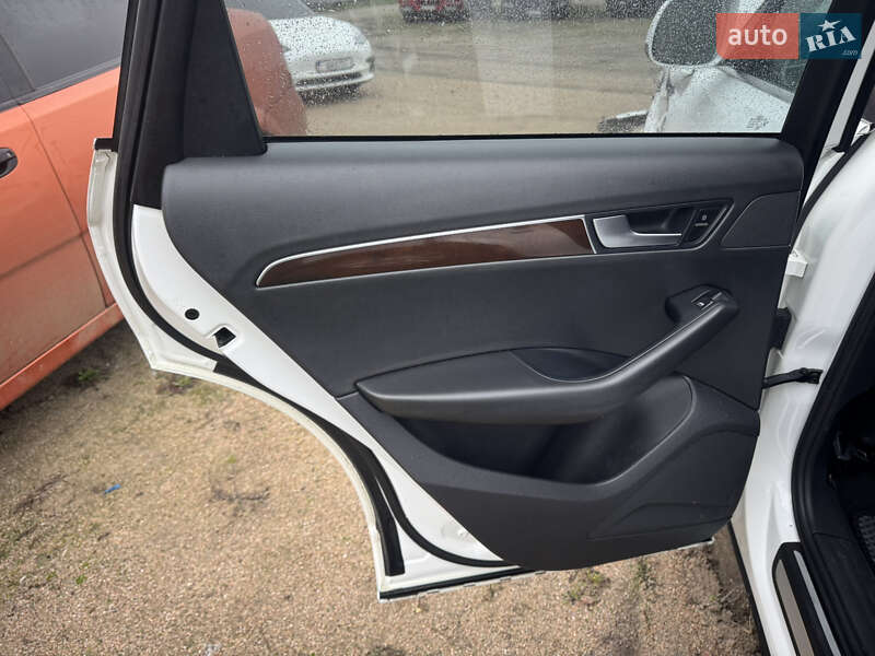 Позашляховик / Кросовер Audi Q5 2011 в Кропивницькому