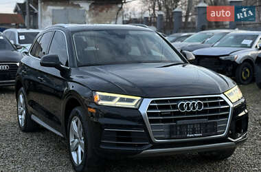 Позашляховик / Кросовер Audi Q5 2018 в Стрию