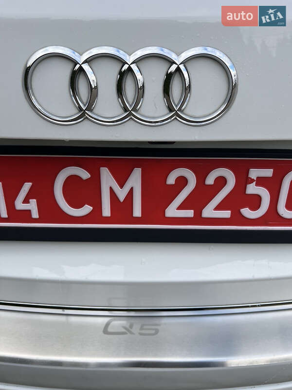 Внедорожник / Кроссовер Audi Q5 2015 в Львове