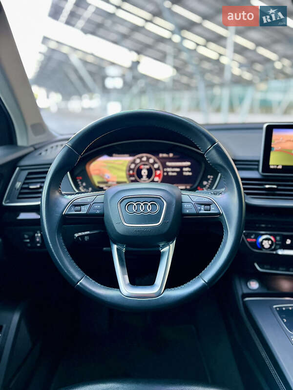 Внедорожник / Кроссовер Audi Q5 2019 в Львове фото 24 Внедорожник / Кроссовер Audi Q5 2019 в Львове