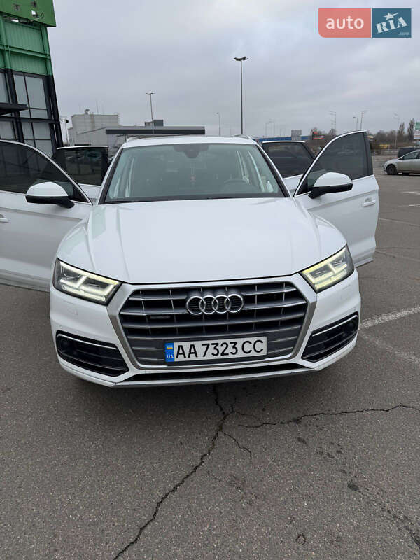 Внедорожник / Кроссовер Audi Q5 2018 в Киеве фото 2 Внедорожник / Кроссовер Audi Q5 2018 в Киеве