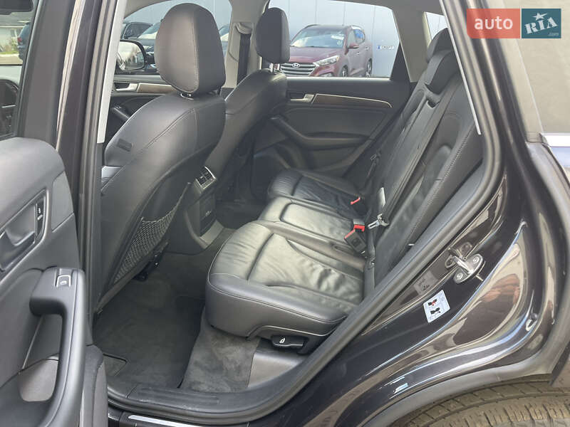 Внедорожник / Кроссовер Audi Q5 2014 в Луцке