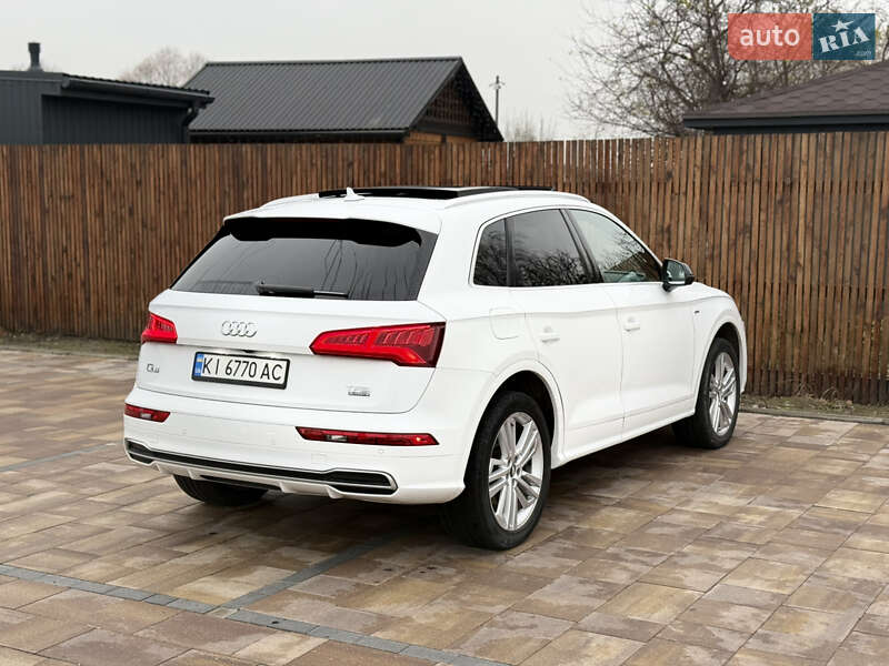 Внедорожник / Кроссовер Audi Q5 2017 в Киеве фото 10 Внедорожник / Кроссовер Audi Q5 2017 в Киеве