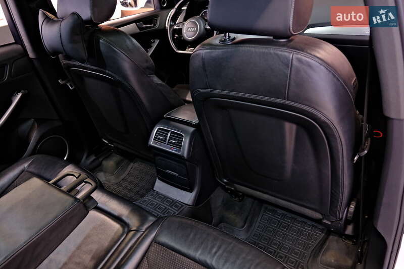 Позашляховик / Кросовер Audi Q5 2012 в Одесі