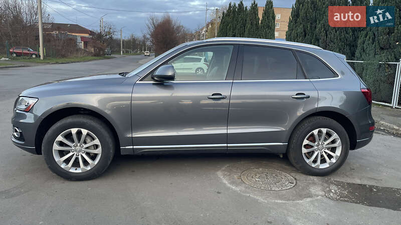 Внедорожник / Кроссовер Audi Q5 2013 в Луцке