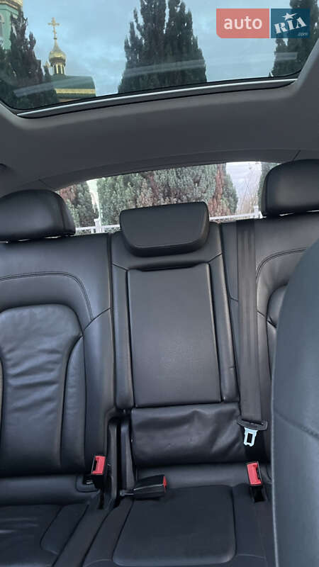 Внедорожник / Кроссовер Audi Q5 2013 в Луцке