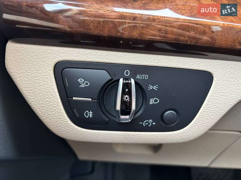 Позашляховик / Кросовер Audi Q5 2017 в Стрию