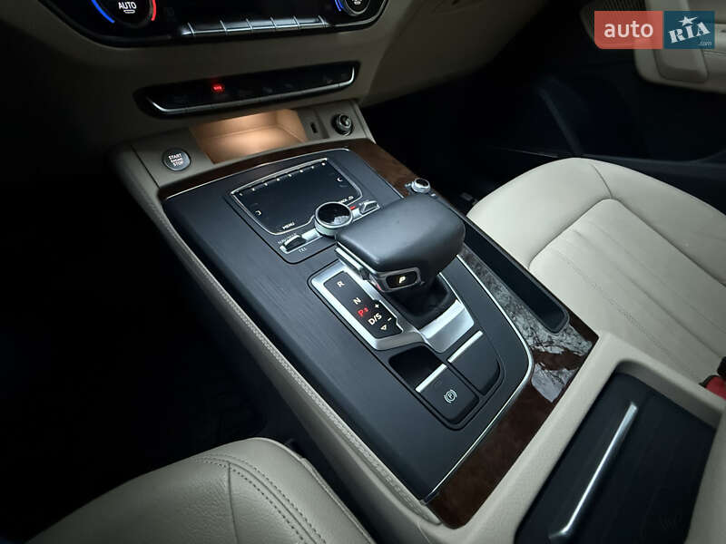 Внедорожник / Кроссовер Audi Q5 2020 в Черновцах фото 37 Внедорожник / Кроссовер Audi Q5 2020 в Черновцах