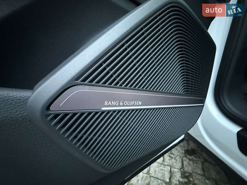 Внедорожник / Кроссовер Audi Q5 2020 в Черновцах фото 47 Внедорожник / Кроссовер Audi Q5 2020 в Черновцах