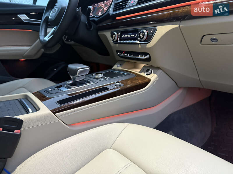 Внедорожник / Кроссовер Audi Q5 2020 в Черновцах фото 53 Внедорожник / Кроссовер Audi Q5 2020 в Черновцах