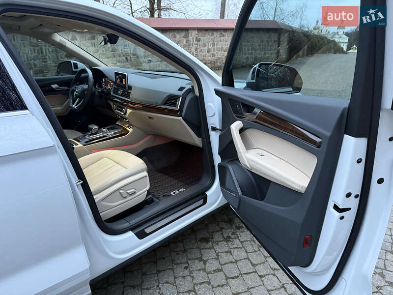 Внедорожник / Кроссовер Audi Q5 2020 в Черновцах фото 54 Внедорожник / Кроссовер Audi Q5 2020 в Черновцах