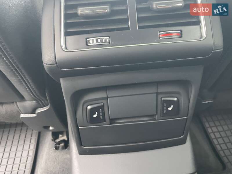 Позашляховик / Кросовер Audi Q5 2016 в Чернівцях