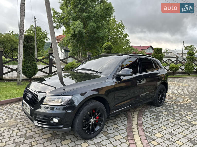 Позашляховик / Кросовер Audi Q5 2014 в Косові