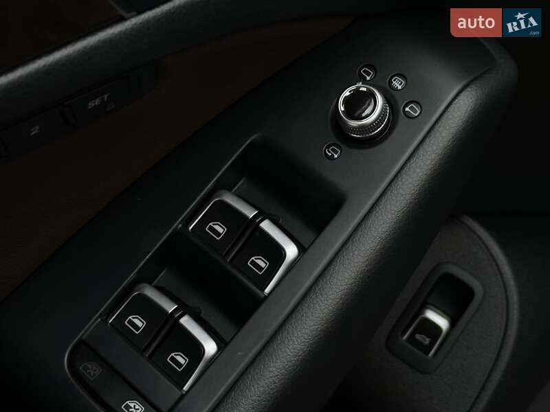 Внедорожник / Кроссовер Audi Q5 2015 в Львове