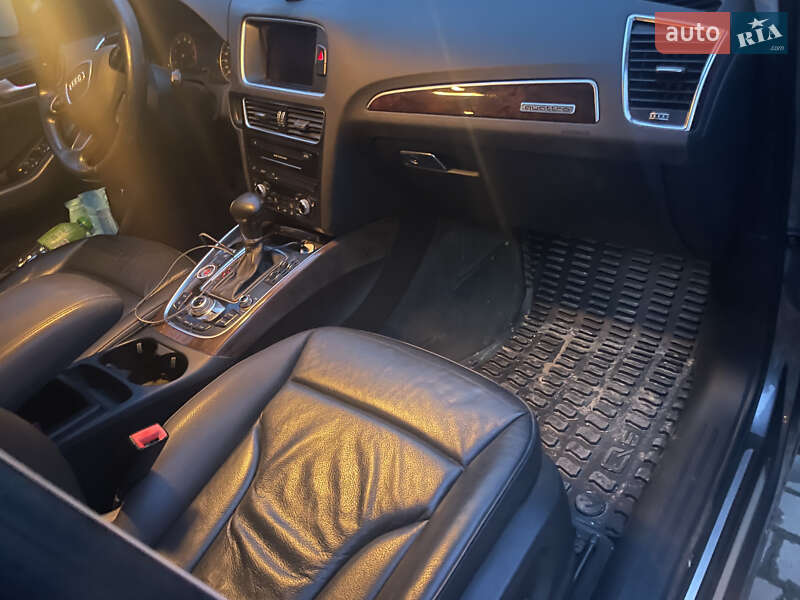Позашляховик / Кросовер Audi Q5 2014 в Львові фото 22 Позашляховик / Кросовер Audi Q5 2014 в Львові