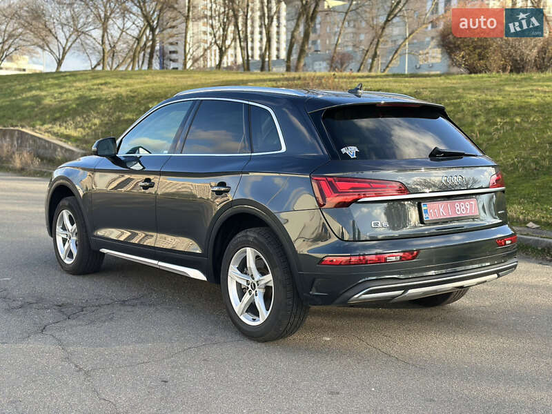 Внедорожник / Кроссовер Audi Q5 2020 в Киеве фото 10 Внедорожник / Кроссовер Audi Q5 2020 в Киеве