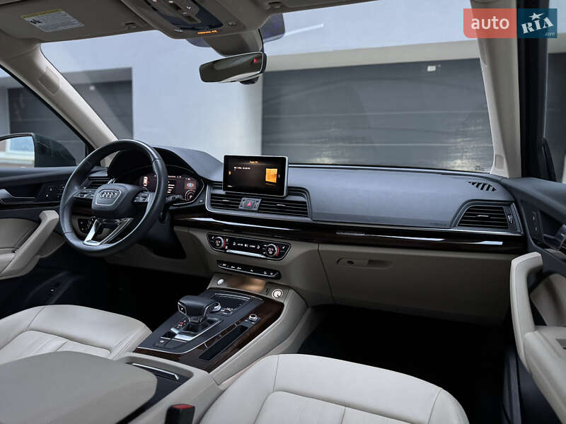 Позашляховик / Кросовер Audi Q5 2019 в Тернополі фото 5 Позашляховик / Кросовер Audi Q5 2019 в Тернополі