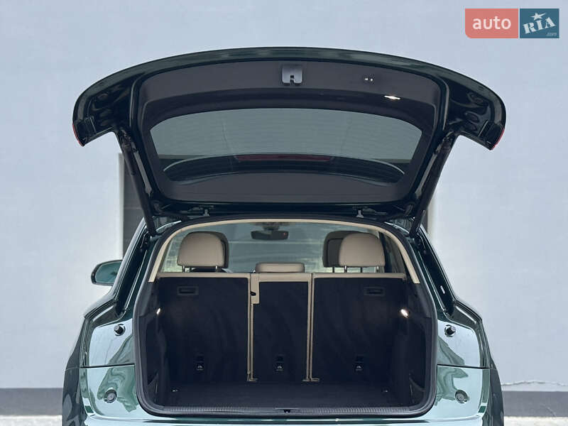 Позашляховик / Кросовер Audi Q5 2019 в Тернополі фото 61 Позашляховик / Кросовер Audi Q5 2019 в Тернополі
