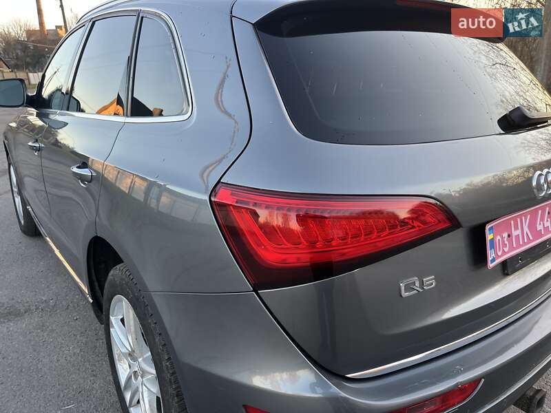 Внедорожник / Кроссовер Audi Q5 2015 в Дубно