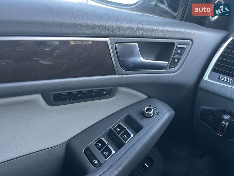 Внедорожник / Кроссовер Audi Q5 2015 в Дубно