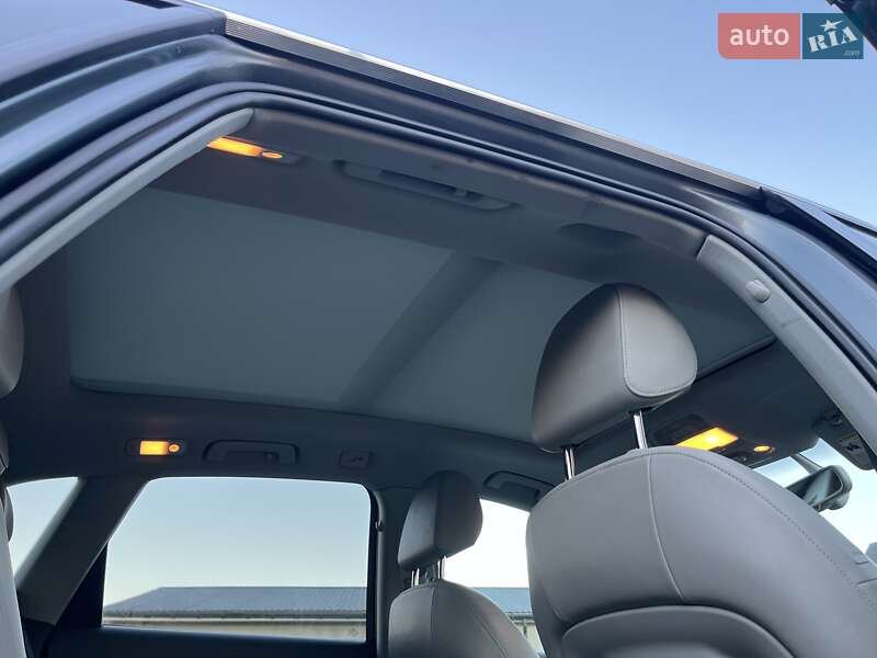 Внедорожник / Кроссовер Audi Q5 2015 в Дубно