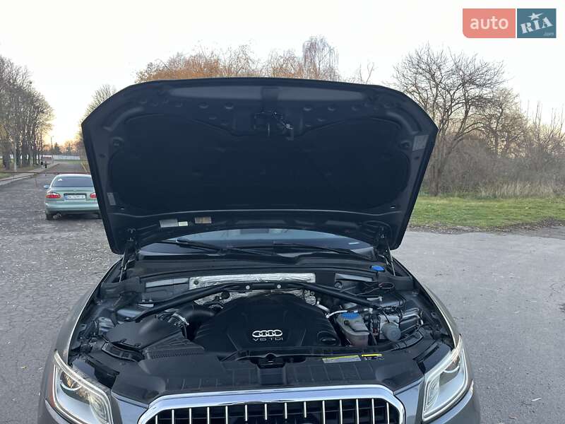 Внедорожник / Кроссовер Audi Q5 2015 в Дубно