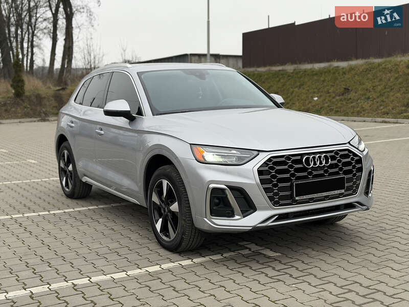 Внедорожник / Кроссовер Audi Q5 2022 в Тернополе
