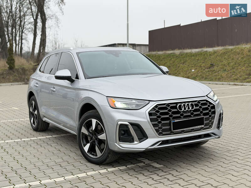Внедорожник / Кроссовер Audi Q5 2022 в Тернополе